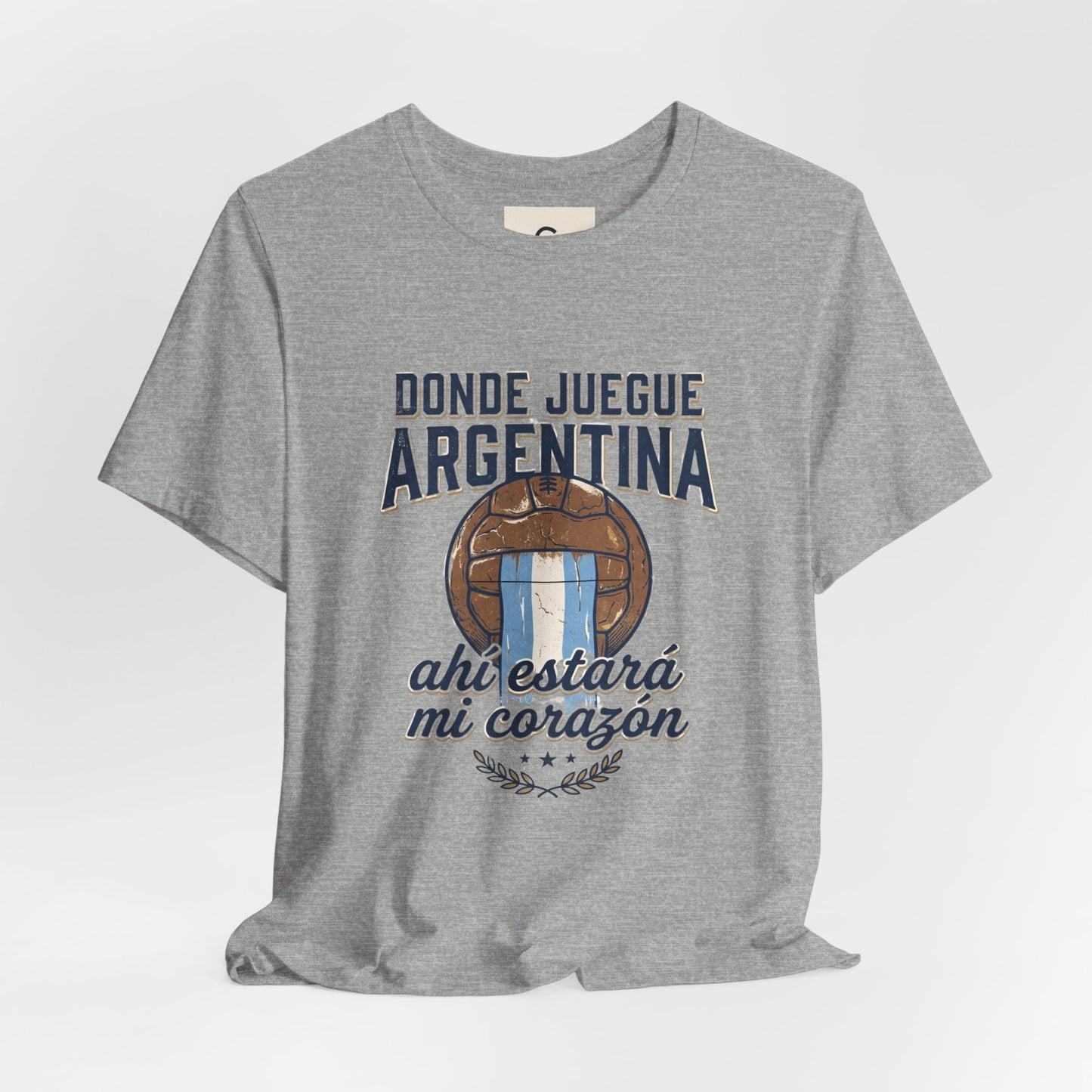 Camiseta "Donde juegue Argentina, ahí estará mi corazón"