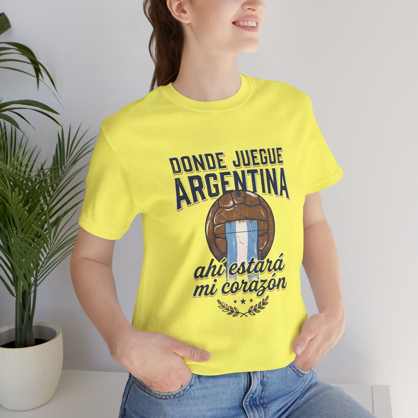 Camiseta "Donde juegue Argentina, ahí estará mi corazón"
