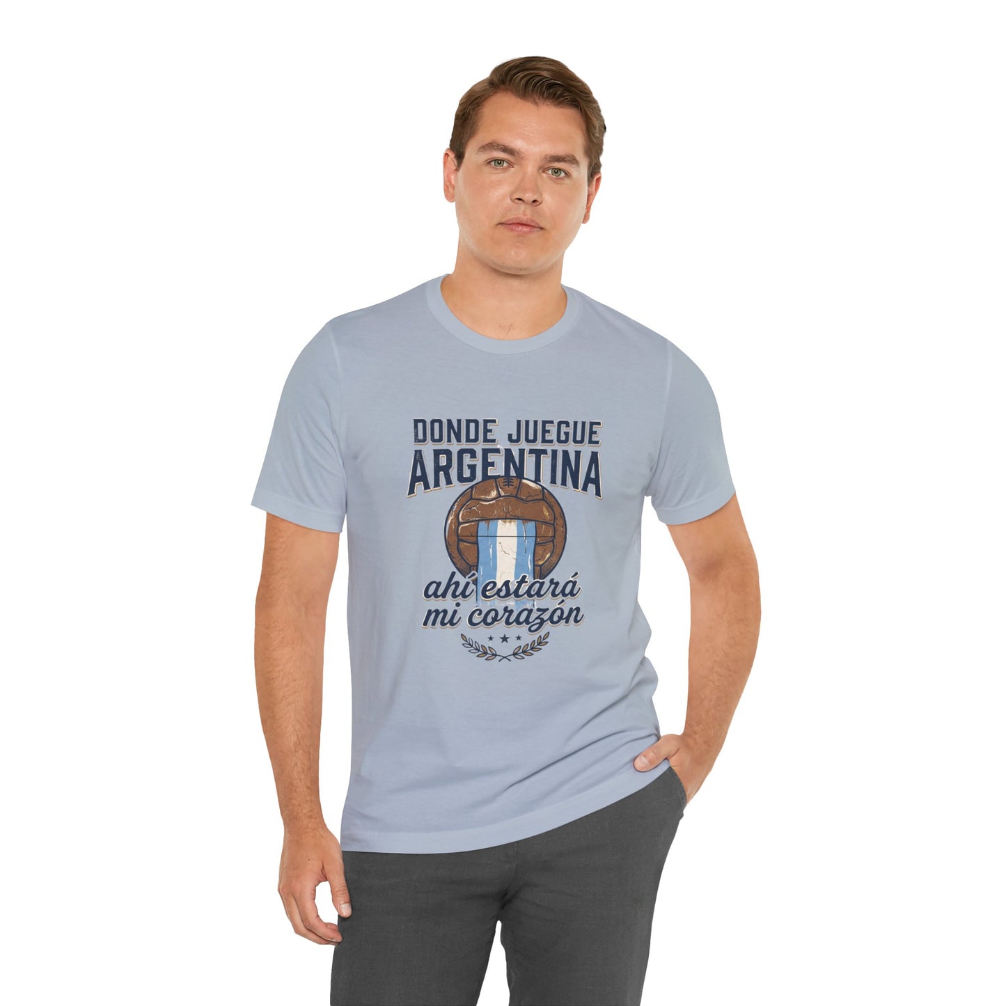 Camiseta "Donde juegue Argentina, ahí estará mi corazón"