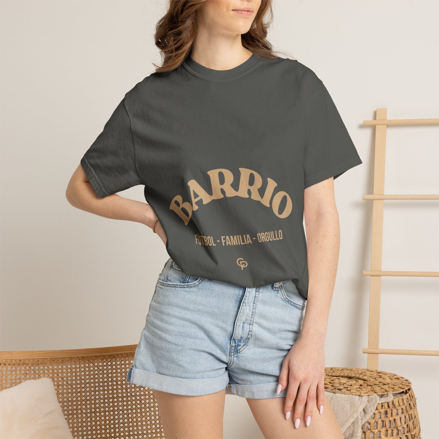 CAMISETA BARRIO. FUTBOL. FAMILIA. ORGULLO.