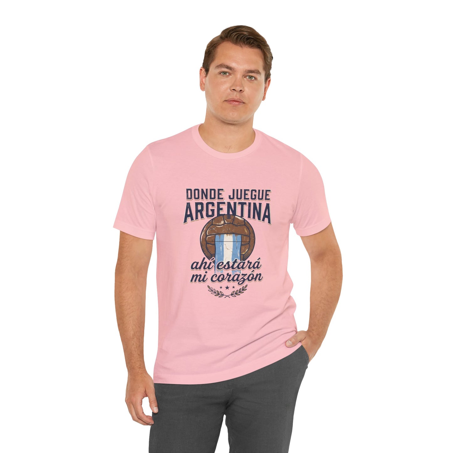 Camiseta "Donde juegue Argentina, ahí estará mi corazón"